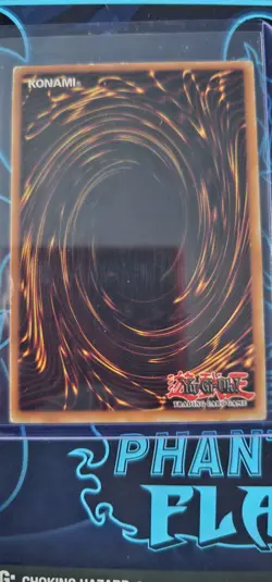 Yu-Gi-Oh Blue-Eyes White Dragon SDK-E001 Collectible Card 1996 - Image 2