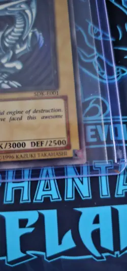 Yu-Gi-Oh Blue-Eyes White Dragon SDK-E001 Collectible Card 1996 - Image 4