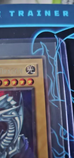 Yu-Gi-Oh Blue-Eyes White Dragon SDK-E001 Collectible Card 1996 - Image 5