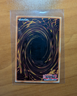Yu-Gi-Oh! TCG Yata-Garasu Legacy of Darkness LOD-000 Unlimited Secret Rare - Image 2