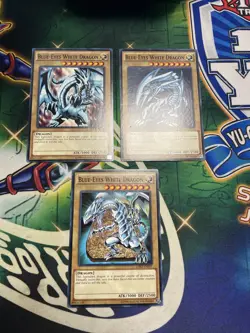 Yugioh! Blue-Eyes White Dragon x3 Set LDK2-ENK01 Playset NEW Unlimited NM/M - Image 1