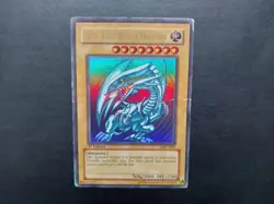 Yugioh - Blue-Eyes White Dragon SDK-A001 Ultra Rare 1st Edition - Image 1