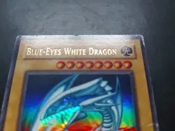 Yugioh - Blue-Eyes White Dragon SDK-A001 Ultra Rare 1st Edition - Image 4