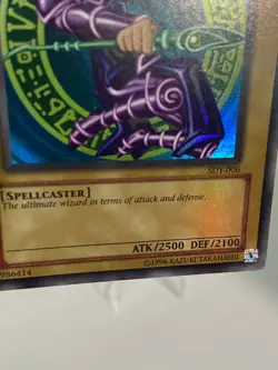 Yu-Gi-Oh! Dark Magician SDY-006 - Ultra Rare Unlimited - MP/HP - Holo Bleed! - Image 3