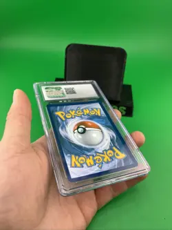 2020 Pokemon Fusion Strike: #237 Quick Ball CGC 8.5 NM/MINT+ - Image 4