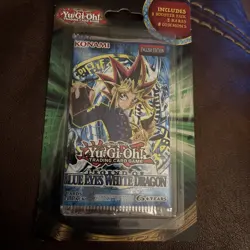 konami 2017 Yugioh Card Game Legend of­ Blue Eyes White Dragon Booster Pack 728192490040 - Image 1
