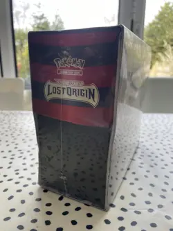 Pokemon TCG Lost Origin Elite Trainer Box ETB New and Sealed Free Shipping 🚚💨✅ - Image 3