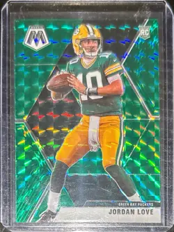 2020 Panini Mosaic - Rookies Jordan Love #211 Green Mosaic Prizm (RC) - Image 1