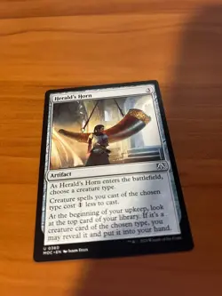 MTG Herald's Horn Commander: March of the Machine Regular (0360) NM - Image 1