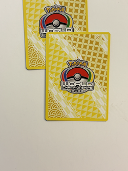 Lumineon V 040/172 2023 Pokemon World Championships Brilliant Stars Variant B - Image 2