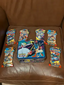 Pokemon TCG 2025 Fall Chest Mega Gardevoir + 6 Sleeved Mega Evolution Packs - Image 1