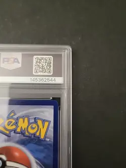 PSA 9 MINT Umbreon 17 Gold Star Celebrations Classic Collection Pokemon Card - Image 4