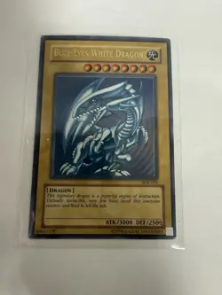 Yu-Gi-Oh! Blue-Eyes White Dragon 3000 ATK Ultra Rare Kaiba SDK-001 Unlimited - Image 1