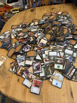 Magic The Gathering card lot MTG Hundreds See Description - Image 1