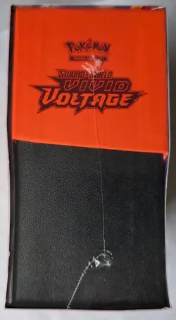 Pokemon - Vivid Voltage Elite Trainer Box - Sword & Shield - new & sealed - Image 3