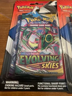 Pokemon TCG Sword & Shield Evolving Skies Blister 2-pack with pin (set of 3) - Image 1