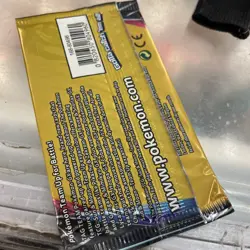 Pokemon Sun & Moon Team Up Booster Pack x1 - Image 3