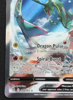 Pokemon TCG Rayquaza V Evolving Skies Holo Ultra Rare Card 194/203 - Image 3