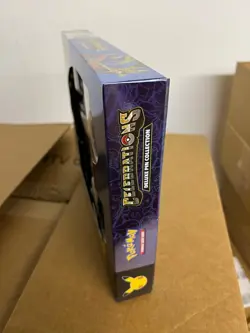 Pokemon TCG Celebrations 25th Zacian Deluxe Pin Collection Box New Sealed - Image 5