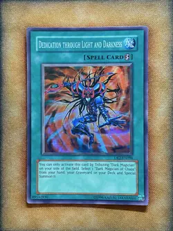 Yugioh Dedication Through Light And Darkness DR2-EN096 Super Rare LP - Image 1