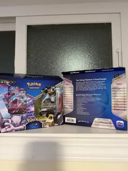 Pokemon TCG Pokemon GO V Battle Deck Mewtwo vs Melmetal 2 Decks 120 Cards - Image 1