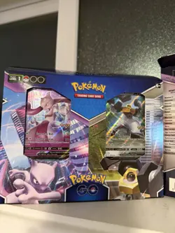 Pokemon TCG Pokemon GO V Battle Deck Mewtwo vs Melmetal 2 Decks 120 Cards - Image 3
