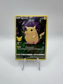 POKEMON FULL ART PIKACHU 005/025 RARE CELEBRATIONS 2021 - Image 1