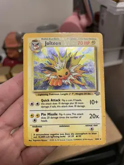 Jolteon 4/64 Jungle Holo HP/DMG Pokemon TCG - Image 2