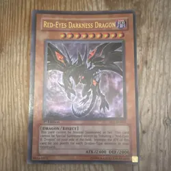 Yu-Gi-Oh! Red-Eyes Darkness Dragon Ultra Rare 1st Ed SD1-EN001 2400/2000 Konami - Image 1