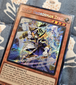 Silent Swordsman Zero - MP25-EN059 - Prismatic Secret Rare - Yugioh - Image 2