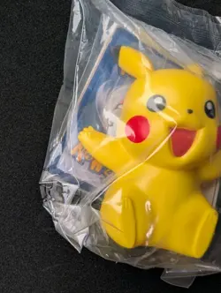 Pokemon Russian McDonald's 2016 Sealed Pikachu Toy mit Karte - Image 4