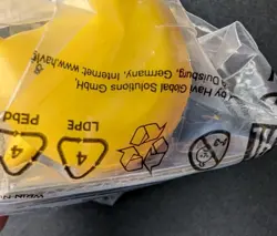 Pokemon Russian McDonald's 2016 Sealed Pikachu Toy mit Karte - Image 5