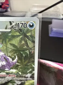 Pokemon TCG Nidoking 174/165 Scarlet & Violet 151 Illustration Rare NM Condition - Image 3