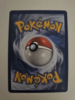 Pokemon TCG Pikachu Sword & Shield 005/025 Celebrations 25th Holo Rare - Image 2