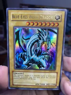 Yu-Gi-Oh! Blue-Eyes White Dragon LOB-001 Unlimited NM Foil Shift Misprint! - Image 4