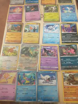 Huge Collection+of+Pokemon+Card+ 2004++Maybe Famous Pikachu Charizard Growlithe+ - Image 1