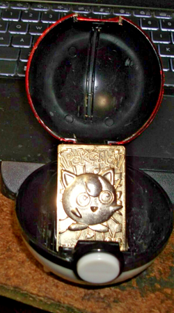 1999, POKEMON, JIGGLYPUFF, GOLD CARD, NINTENDO, IN POKE BOX - Image 1