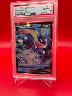 2021 Pokemon SWSH Greninja V Fusion Strike #073 PSA 10 - Image 1
