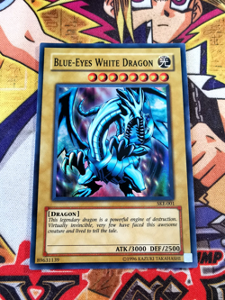 Blue-Eyes White Dragon ske-001 Unltd Ed (LP/MP) Super Rare Yu-Gi-Oh! - Image 1