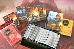 400+ MTG cards, 1 MTG deck boxs 4x Ready to paly decks, 100 sleeves Box 2 - Image 1