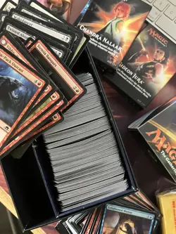 400+ MTG cards, 1 MTG deck boxs 4x Ready to paly decks, 100 sleeves Box 2 - Image 5