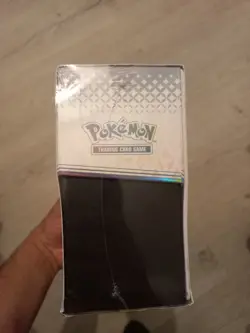 Pokemon Center ETB SV8.5 Prismatic Evolutions EV08.5 Evolutions Prismatiques New - Image 4
