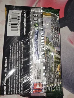 Pokemon Sword & Shield Evolving Skies Booster Pack Factory Sealed - Image 2