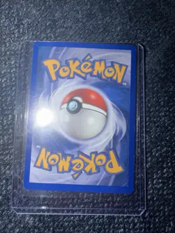 Pokemon Pikachu 124/165 Expedition Base Set Regular Common 50 HP Card 2002 - Image 2