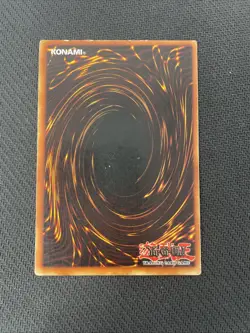 Yu-Gi-Oh! TCG Blue-Eyes White Dragon Kaiba SDK-001 Unlimited Ultra Rare - Image 4