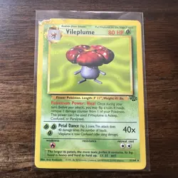 Pokemon Jungle Set Unlimited Vileplume 31/64 Non-Holo Rare HP/Damaged - Image 1