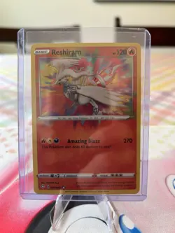 Reshiram Holo-Pokemon TCG Card 017/072 Shining Fates Amazing Rare - Image 1
