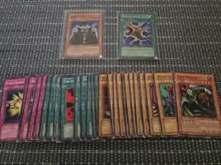 34 Vintage Yugioh Starter Deck Kaiba SDK Card Lot With Holos - Image 1