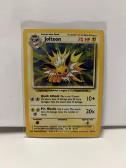 Pokemon Jolteon Jungle 4/64 Holo Rare 70 HP Unlimited 1999 English - Image 1