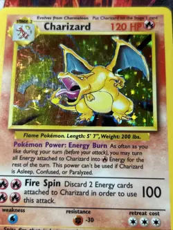 Charizard 4/102 Base Set Unlimited Holo MP Pokemon Card WOTC Vintage - Image 3